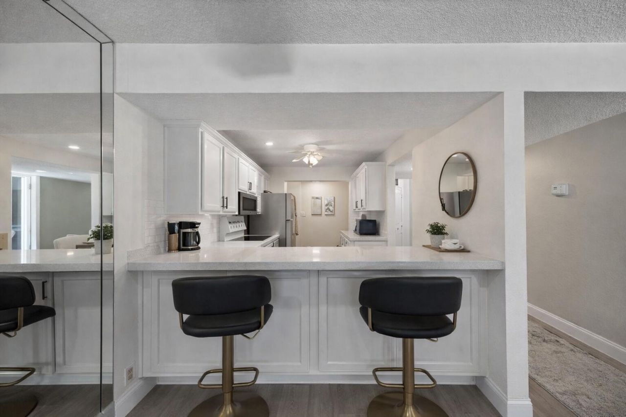 5611 Coral Lake Drive, Unit 111, Margate, FL 33063 Photo