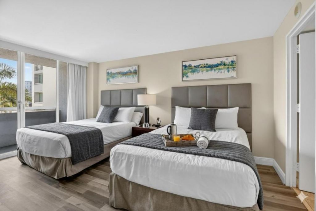 2670 E Sunrise Boulevard, Unit 320, Fort Lauderdale, FL 33304 Photo