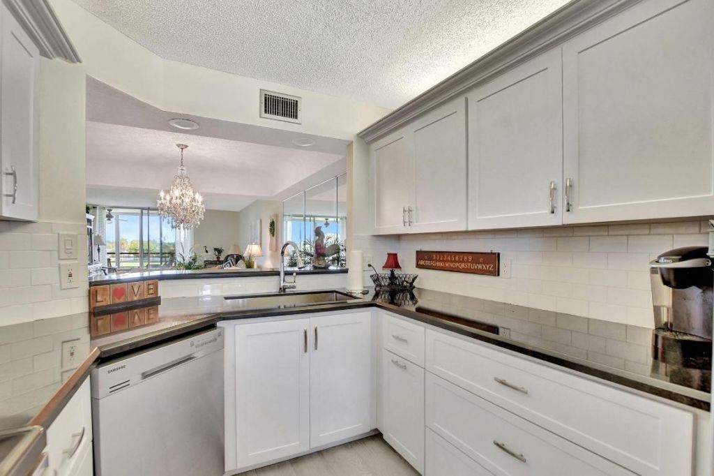 23305 Barwood Lane N, Unit 303, Boca Raton, FL 33428 Photo