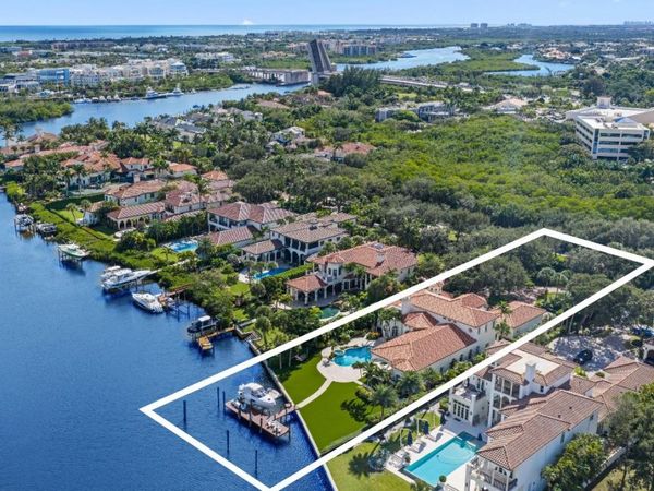 317 Old Jupiter Beach Road, Jupiter, FL 33477