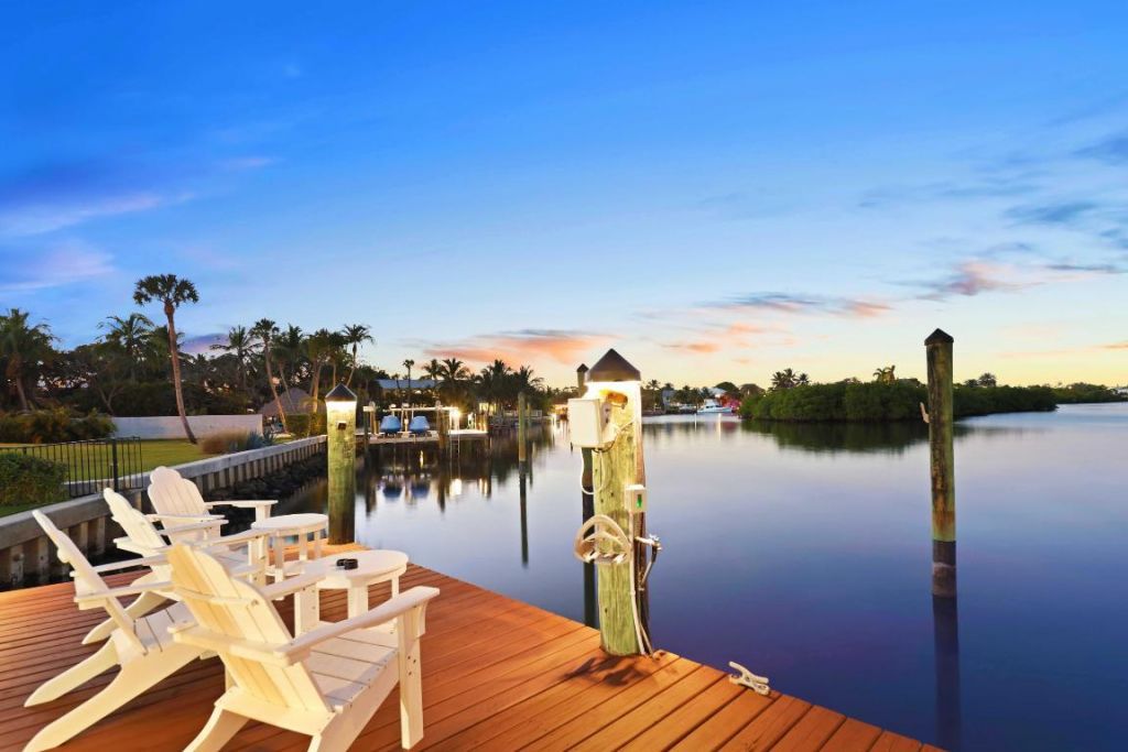 317 Old Jupiter Beach Road, Jupiter, FL 33477 Photo