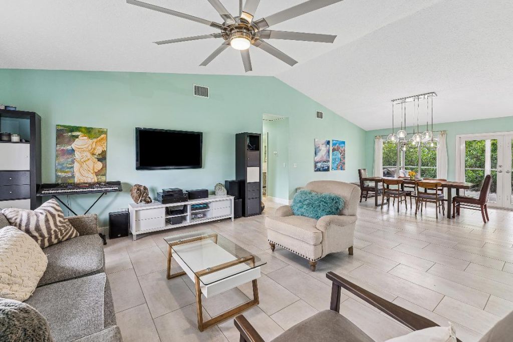709 Warren Drive, Jupiter, FL 33458 Photo