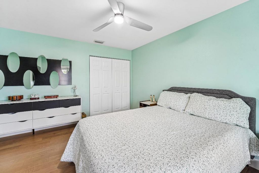 709 Warren Drive, Jupiter, FL 33458 Photo