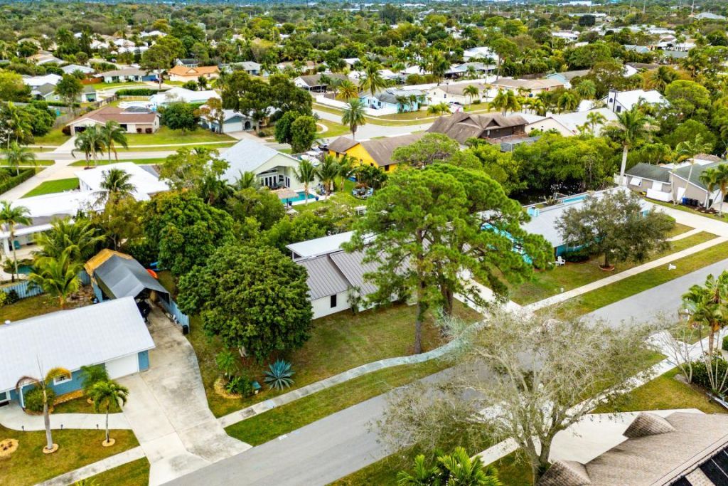 709 Warren Drive, Jupiter, FL 33458 Photo