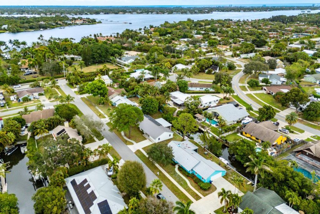 709 Warren Drive, Jupiter, FL 33458 Photo