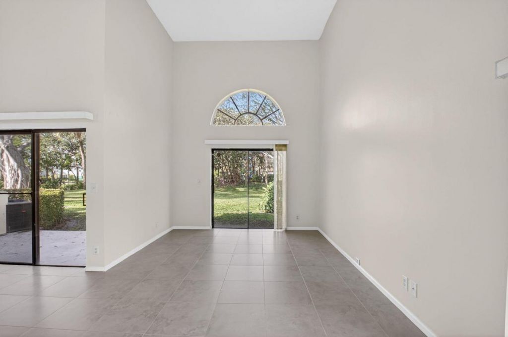 3149 Kingswood Terrace, Boca Raton, FL 33431 Photo
