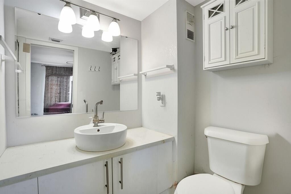 2216 N Cypress Bend Drive, Unit 501, Pompano Beach, FL 33069 Photo