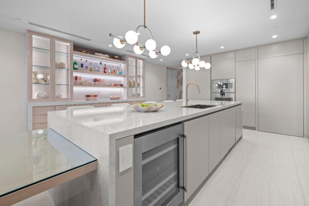 220 SE Mizner Boulevard, Unit 603, Boca Raton, FL 33432 Photo