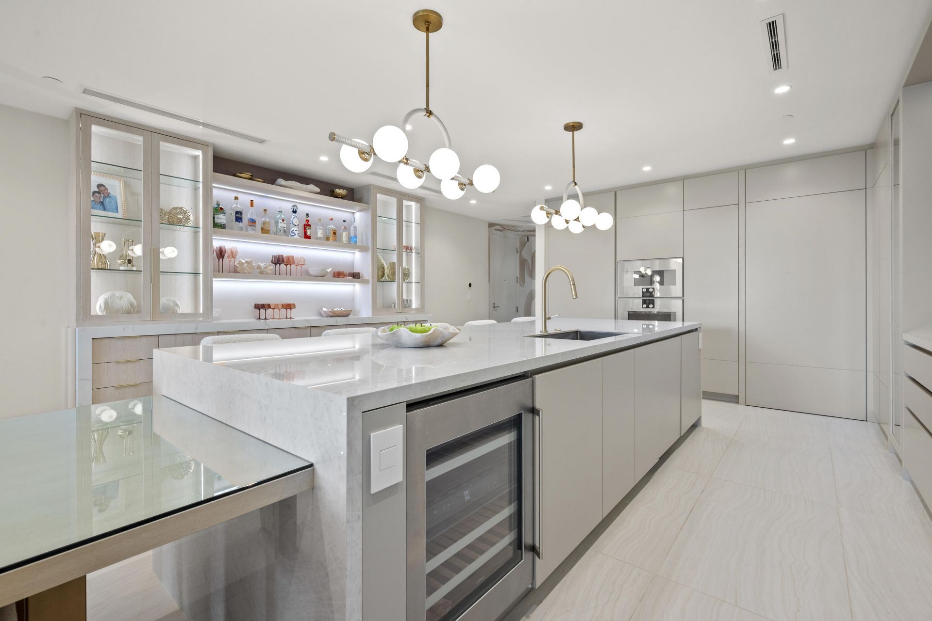 220 SE Mizner Boulevard, Unit 603, Boca Raton, FL 33432 Photo