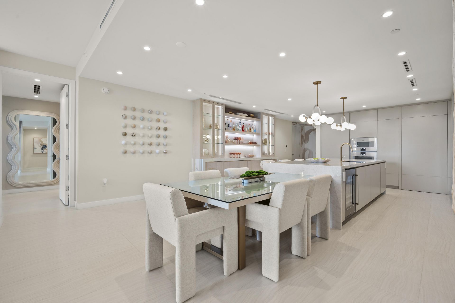 220 SE Mizner Boulevard, Unit 603, Boca Raton, FL 33432 Photo