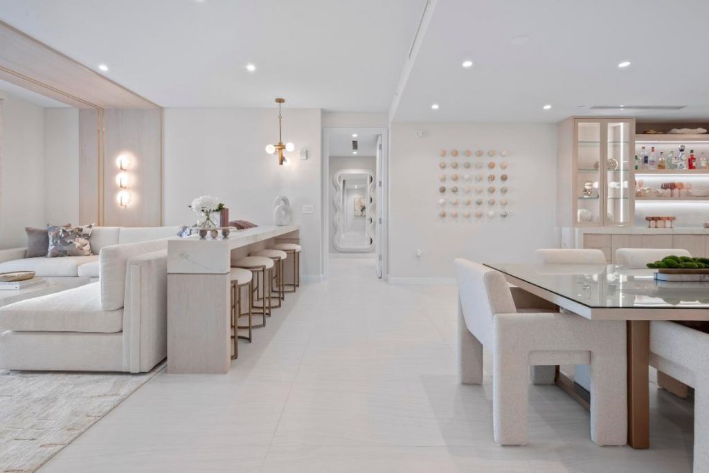 220 SE Mizner Boulevard, Unit 603, Boca Raton, FL 33432 Photo