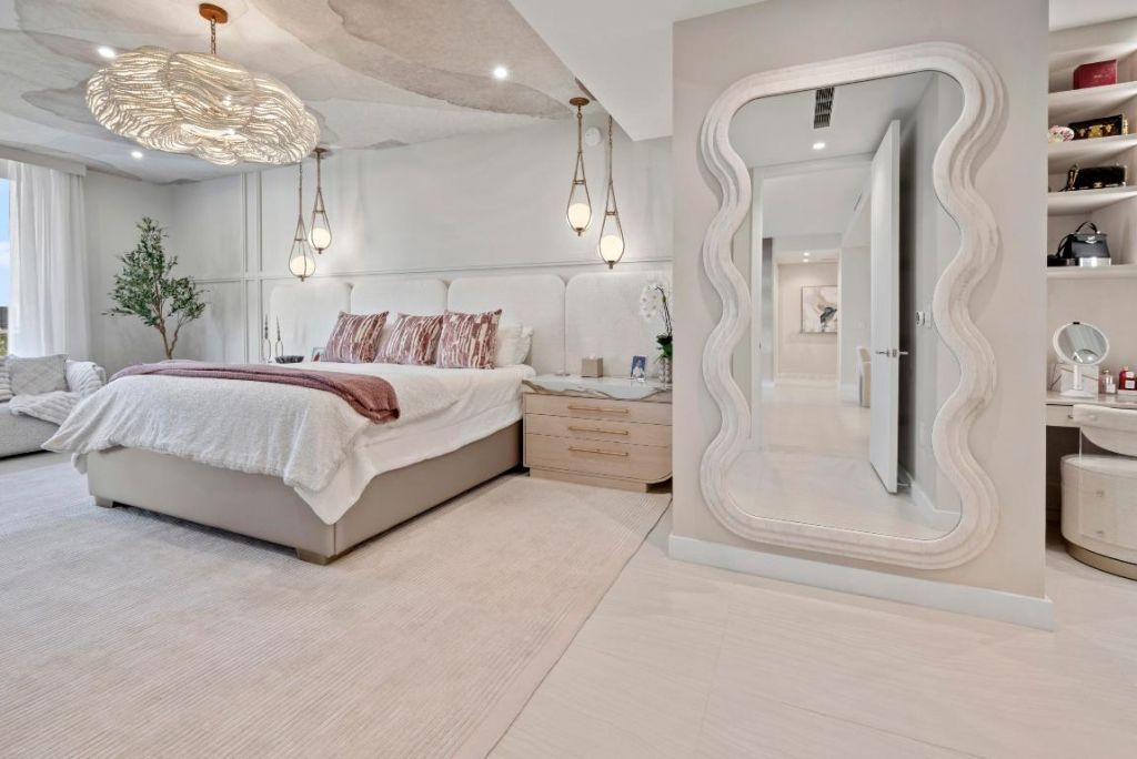 220 SE Mizner Boulevard, Unit 603, Boca Raton, FL 33432 Photo