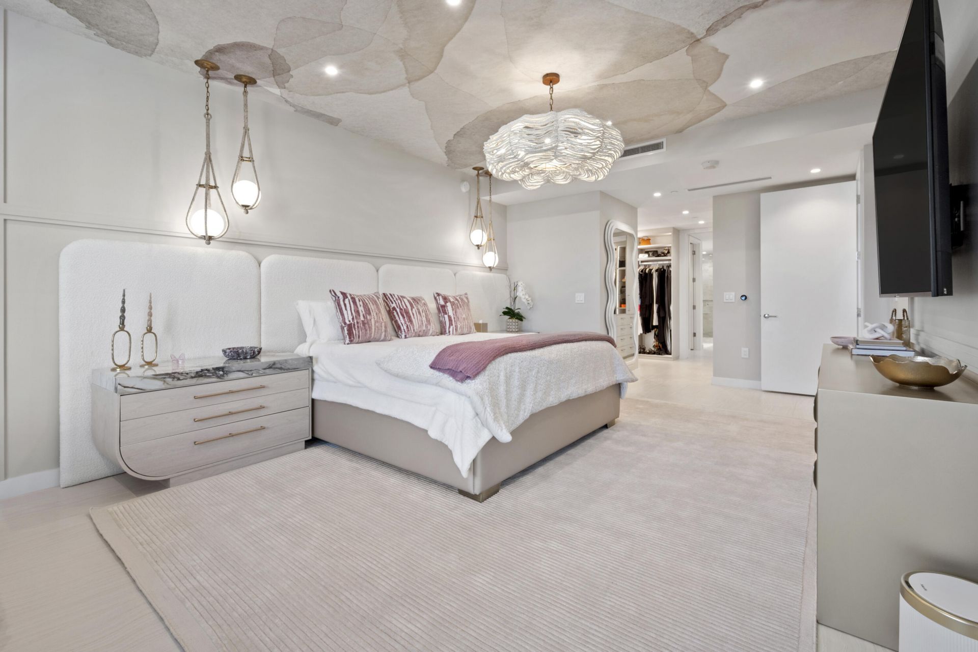 220 SE Mizner Boulevard, Unit 603, Boca Raton, FL 33432 Photo