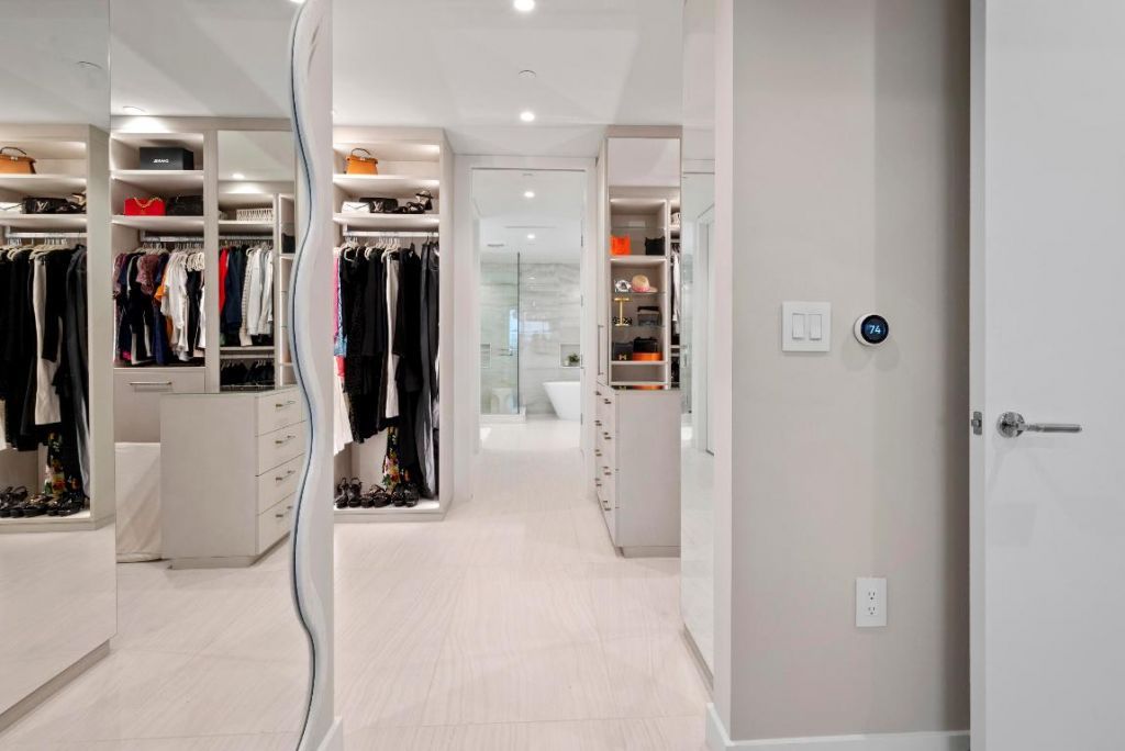 220 SE Mizner Boulevard, Unit 603, Boca Raton, FL 33432 Photo