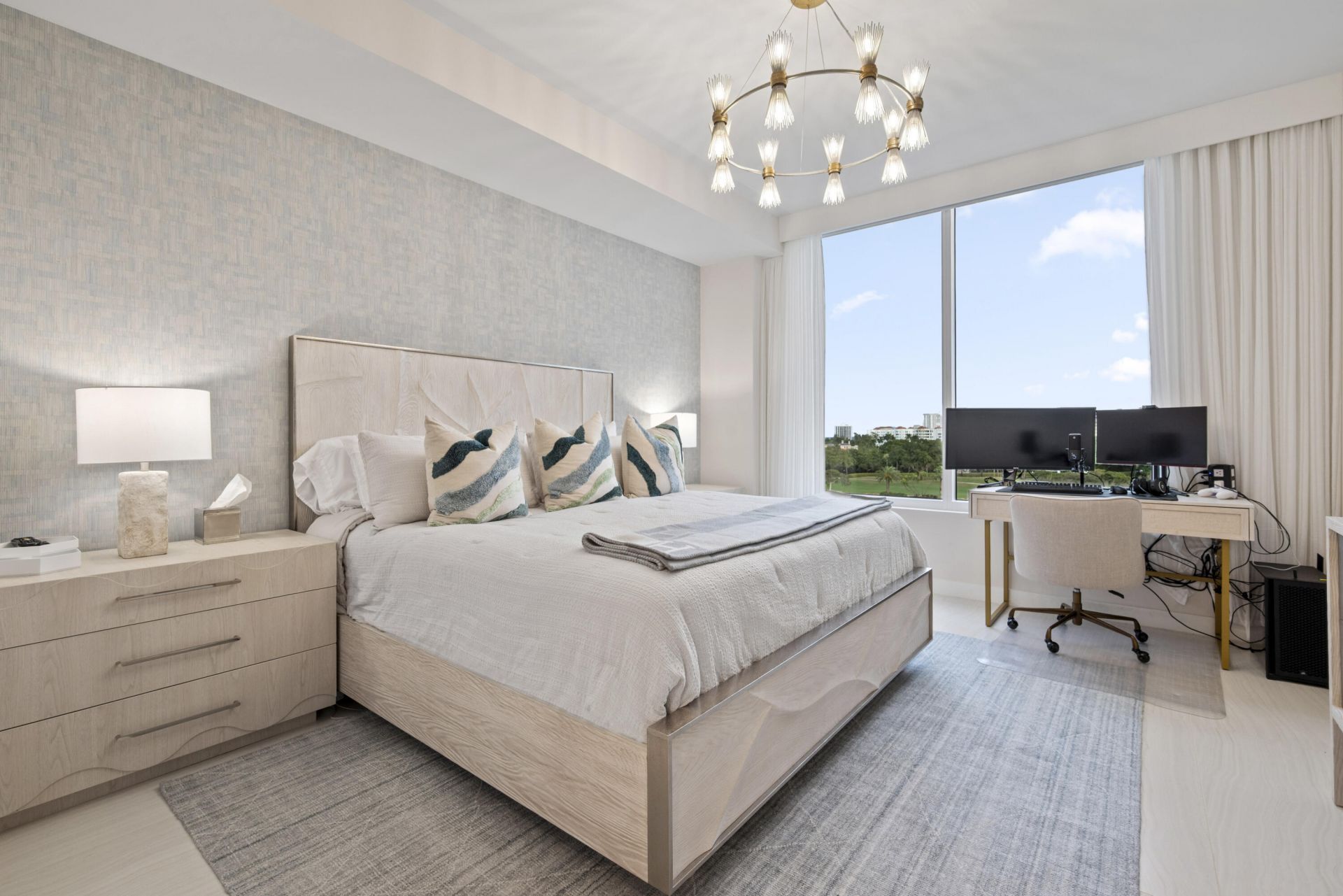 220 SE Mizner Boulevard, Unit 603, Boca Raton, FL 33432 Photo