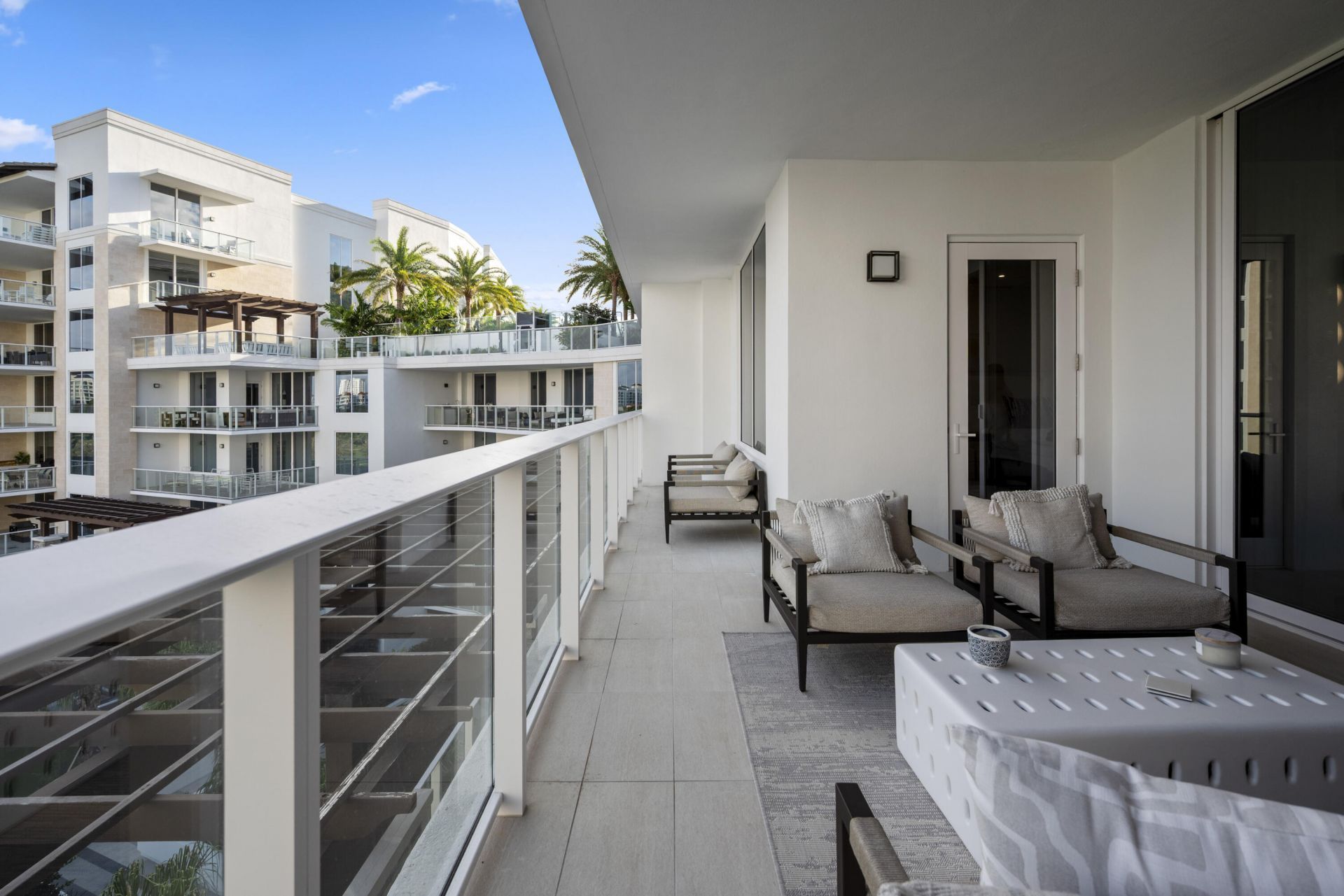 220 SE Mizner Boulevard, Unit 603, Boca Raton, FL 33432 Photo