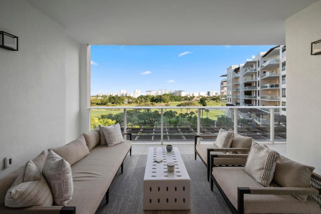 220 SE Mizner Boulevard, Unit 603, Boca Raton, FL 33432 Photo