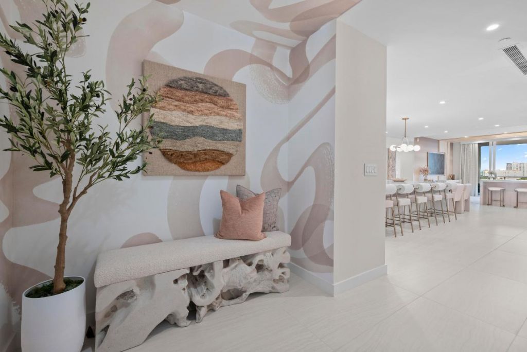 220 SE Mizner Boulevard, Unit 603, Boca Raton, FL 33432 Photo