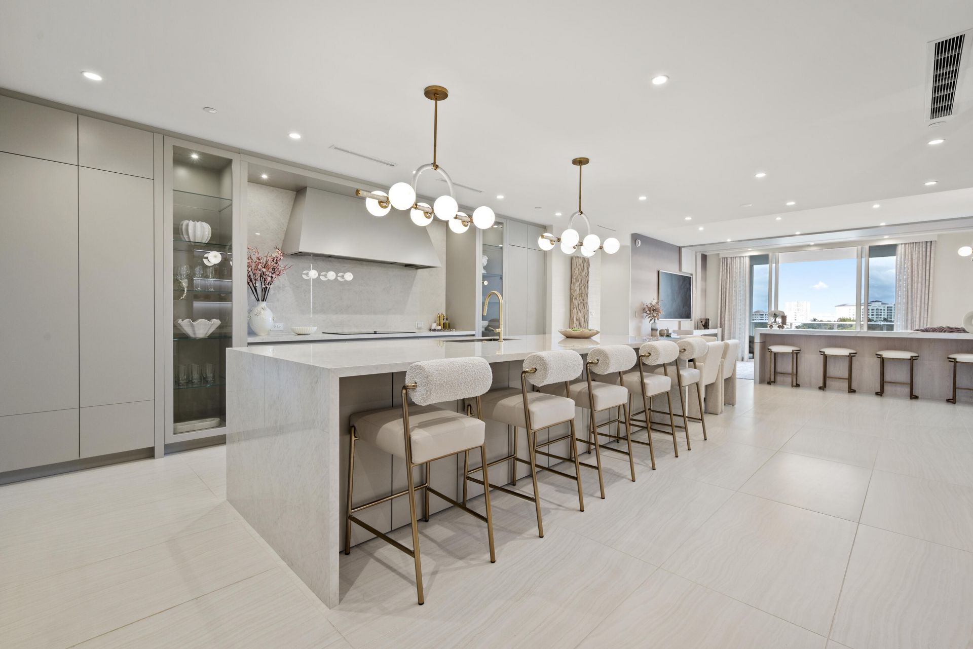 220 SE Mizner Boulevard, Unit 603, Boca Raton, FL 33432 Photo