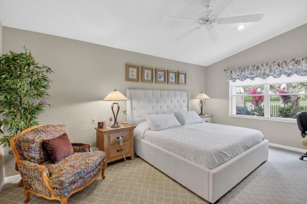 6877 Castlemaine Avenue, Boynton Beach, FL 33437 Photo