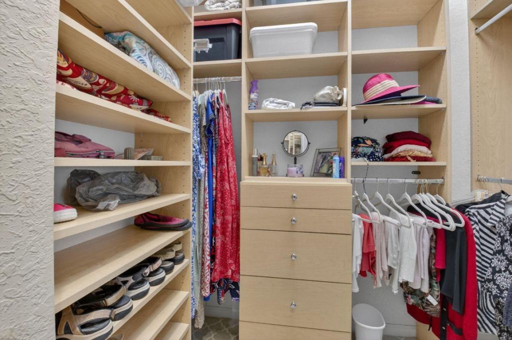 6877 Castlemaine Avenue, Boynton Beach, FL 33437 Photo