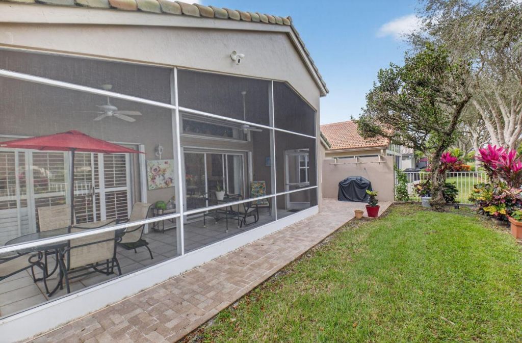 6877 Castlemaine Avenue, Boynton Beach, FL 33437 Photo
