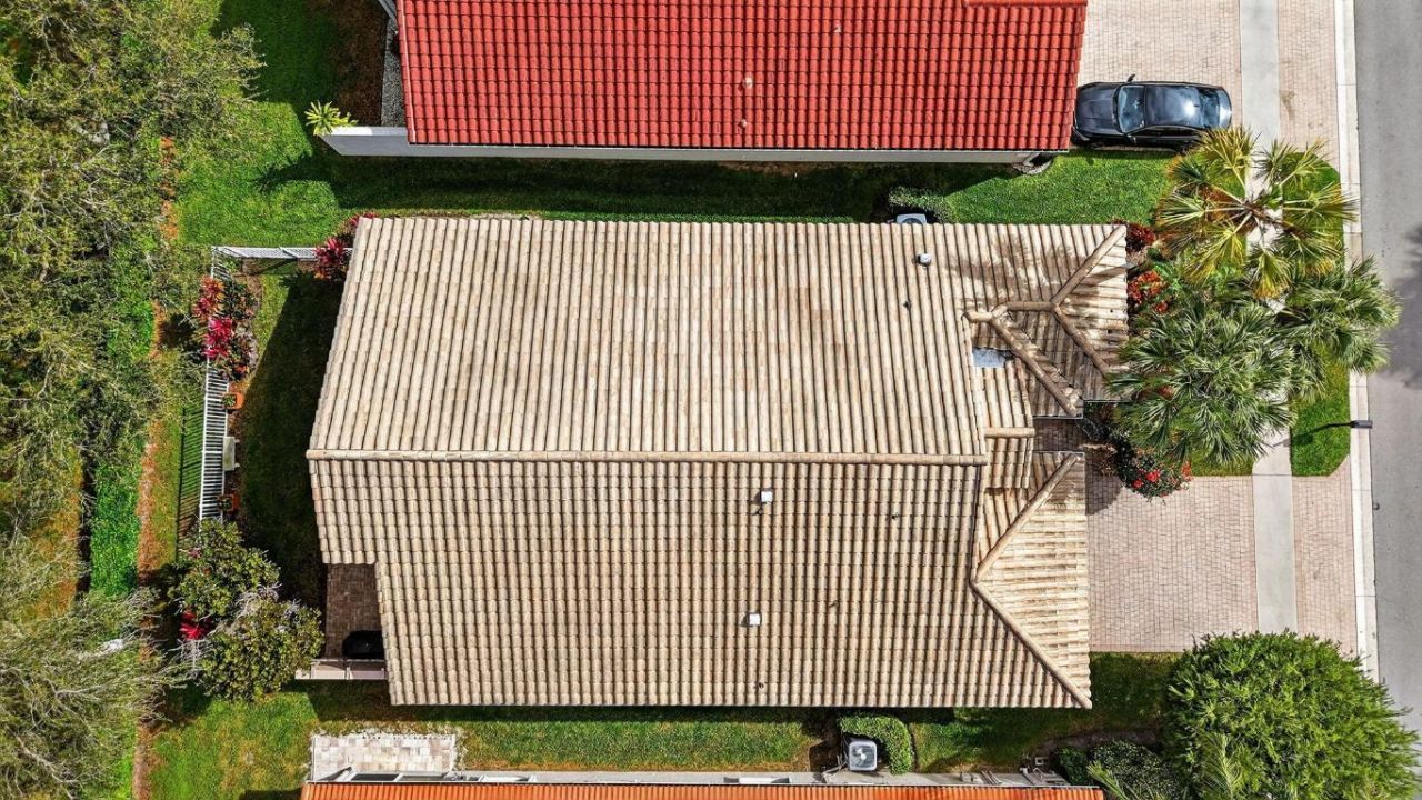 6877 Castlemaine Avenue, Boynton Beach, FL 33437 Photo