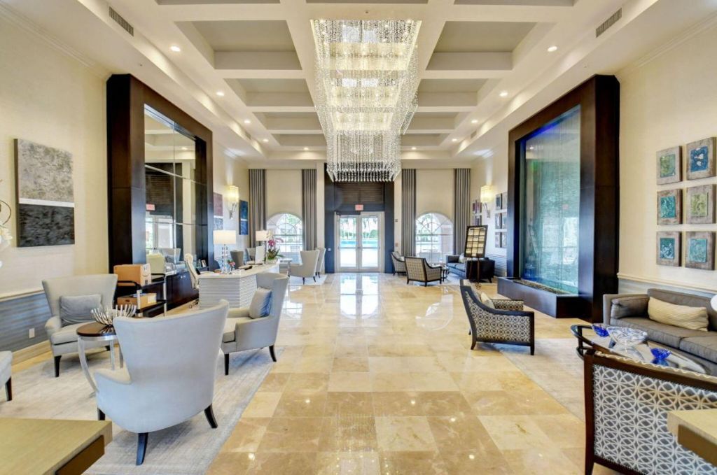 6877 Castlemaine Avenue, Boynton Beach, FL 33437 Photo