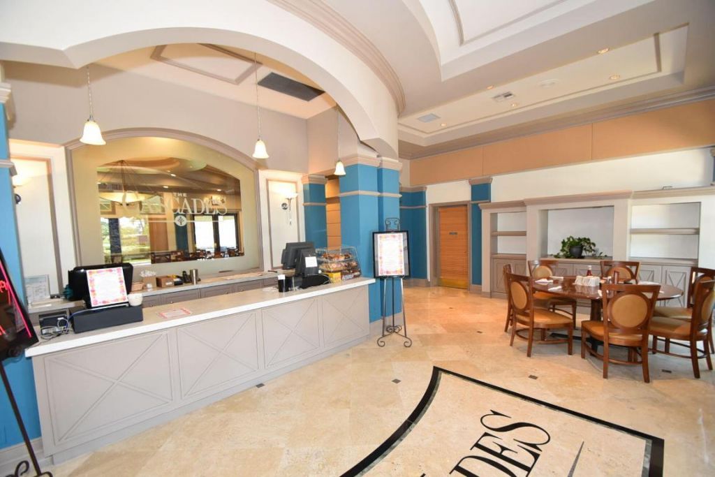 6877 Castlemaine Avenue, Boynton Beach, FL 33437 Photo