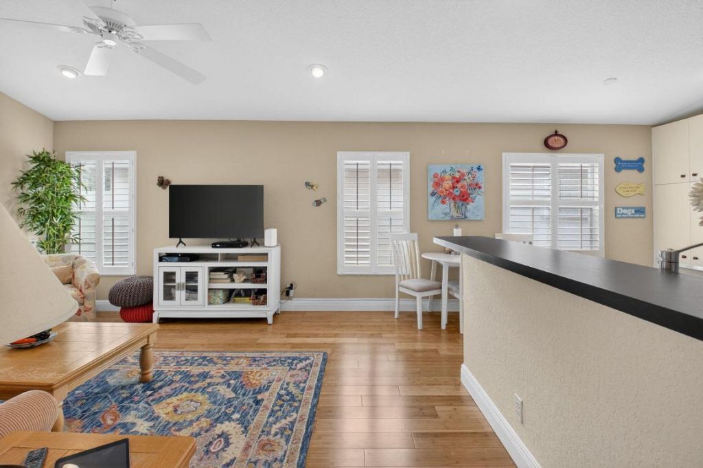 6877 Castlemaine Avenue, Boynton Beach, FL 33437 Photo