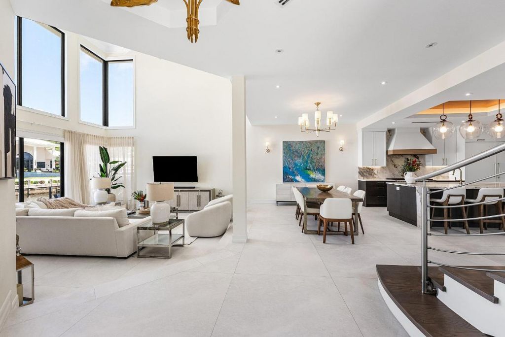 662 Boca Marina Court, Boca Raton, FL 33487 Photo