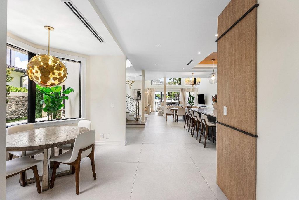 662 Boca Marina Court, Boca Raton, FL 33487 Photo