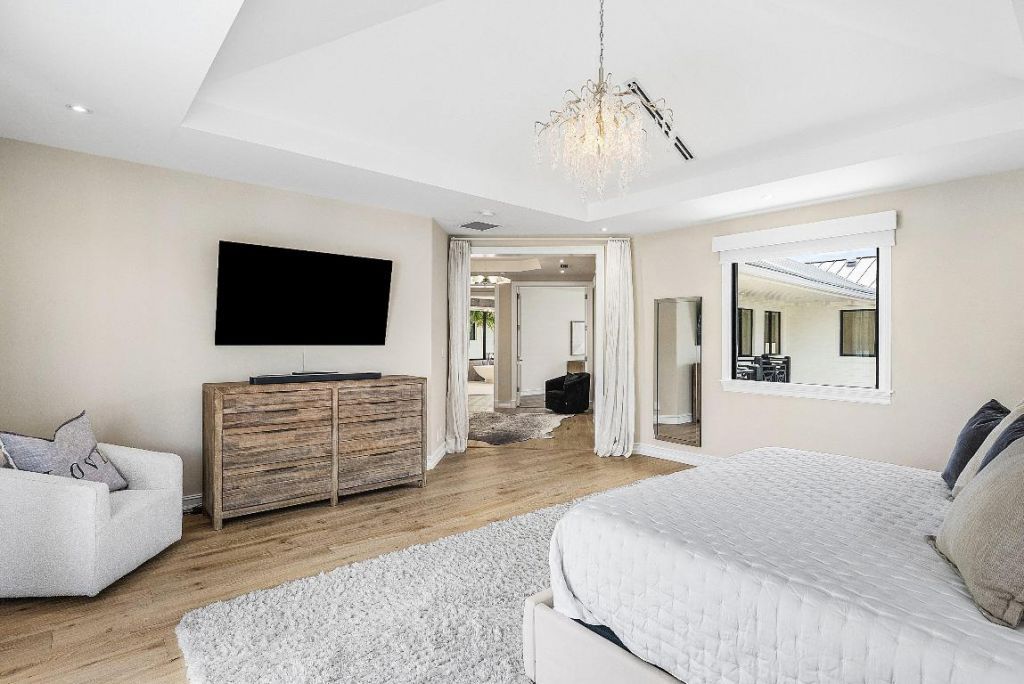 662 Boca Marina Court, Boca Raton, FL 33487 Photo