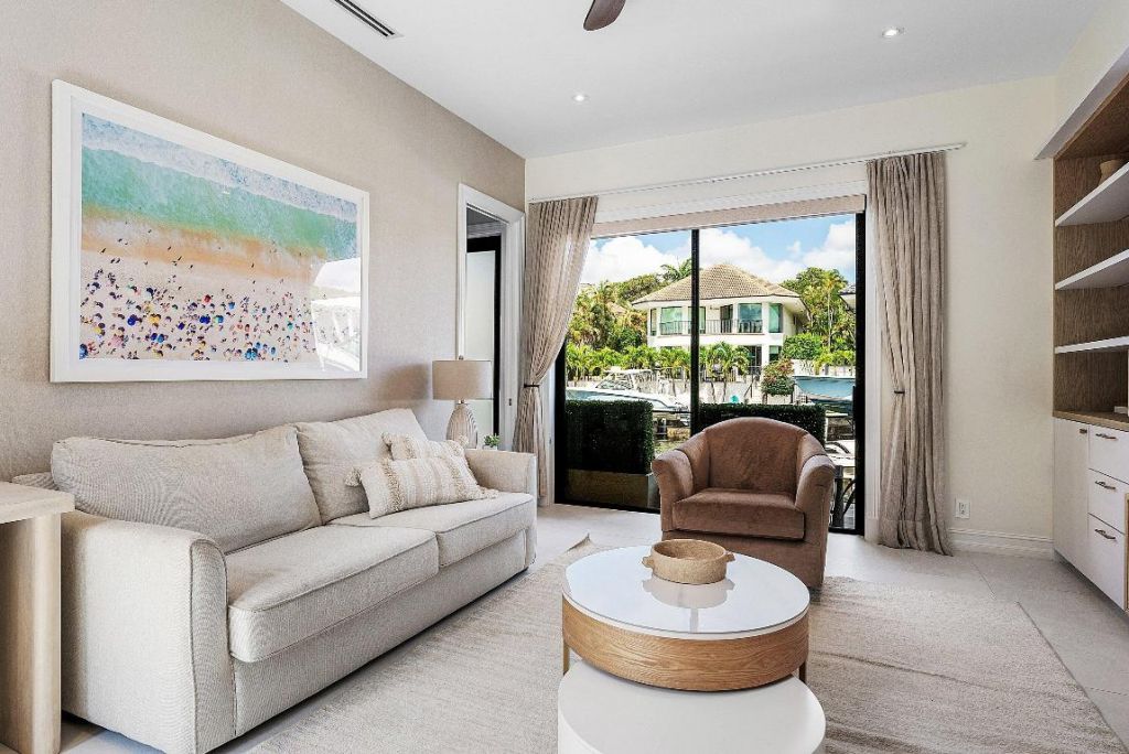 662 Boca Marina Court, Boca Raton, FL 33487 Photo