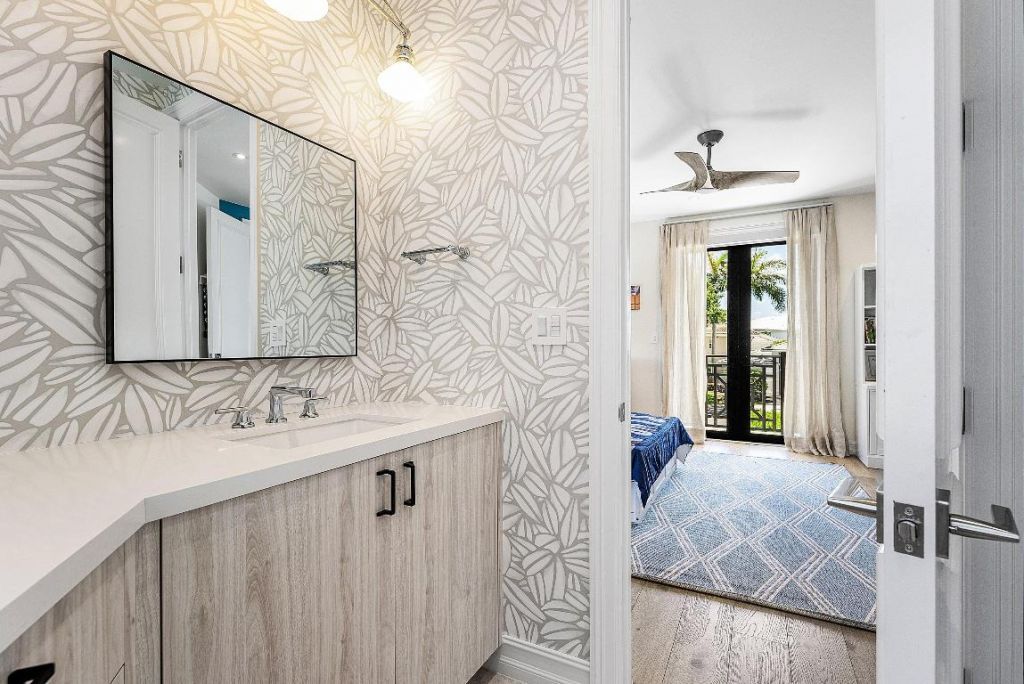 662 Boca Marina Court, Boca Raton, FL 33487 Photo