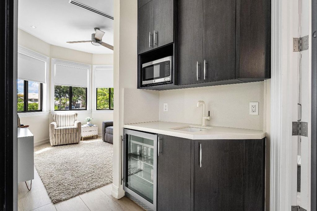 662 Boca Marina Court, Boca Raton, FL 33487 Photo