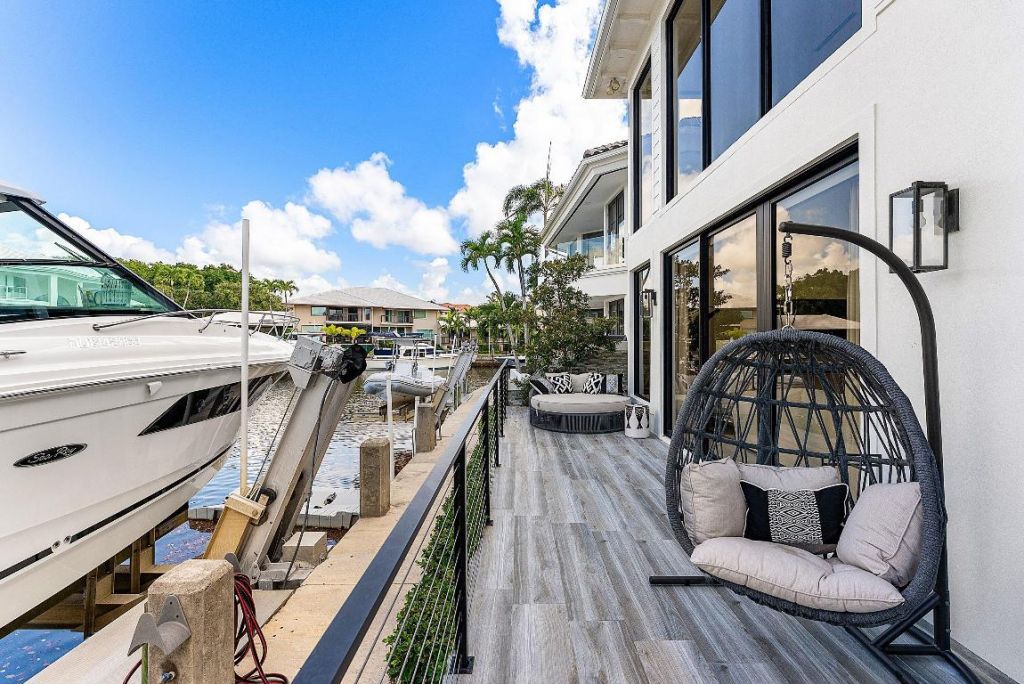 662 Boca Marina Court, Boca Raton, FL 33487 Photo