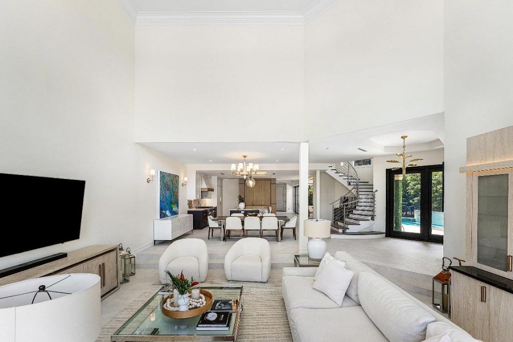 662 Boca Marina Court, Boca Raton, FL 33487 Photo