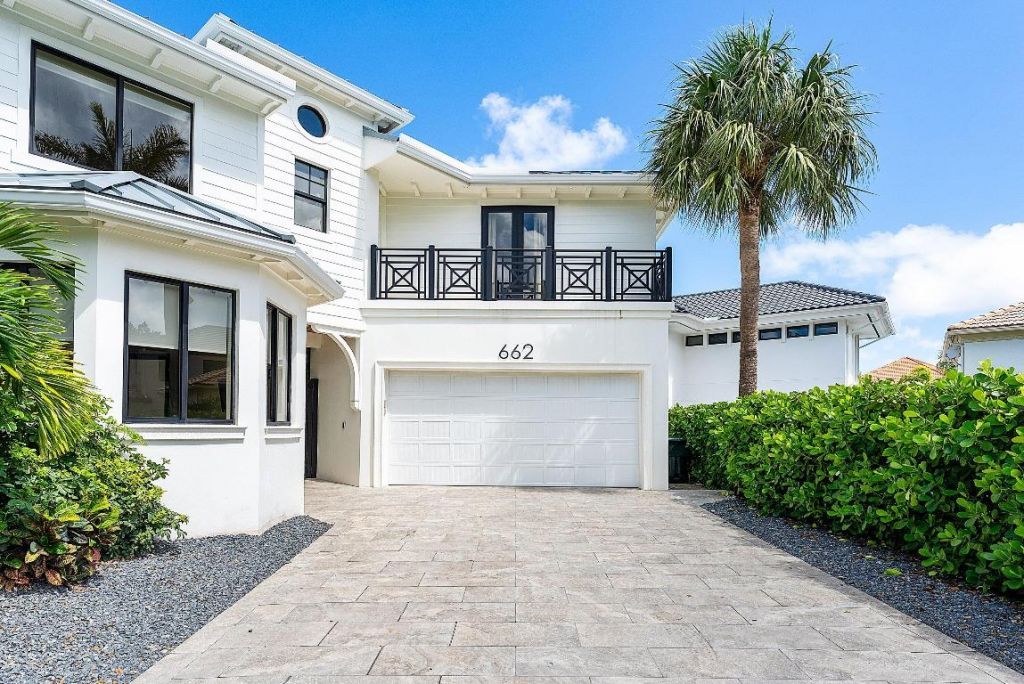 662 Boca Marina Court, Boca Raton, FL 33487 Photo