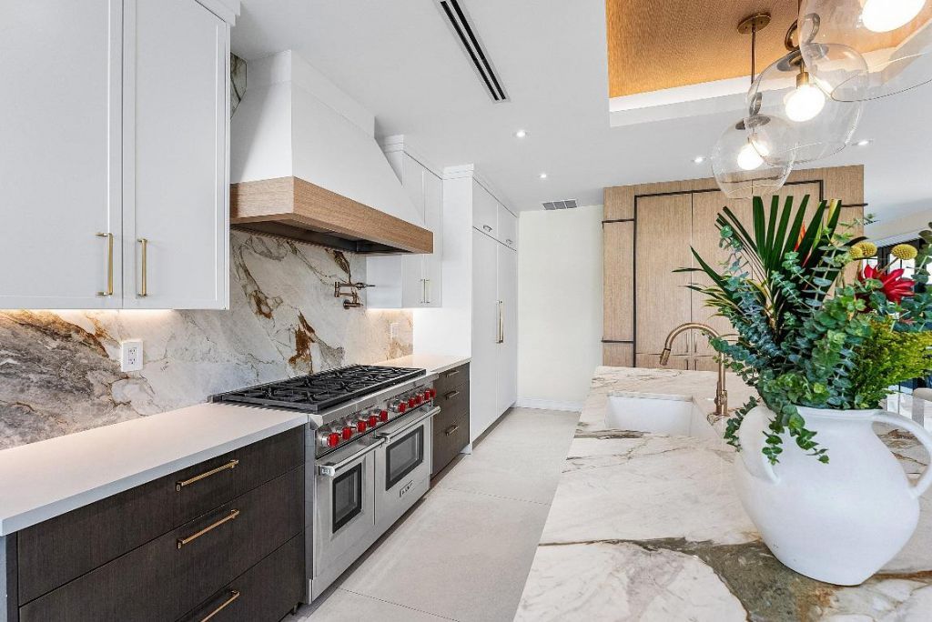 662 Boca Marina Court, Boca Raton, FL 33487 Photo