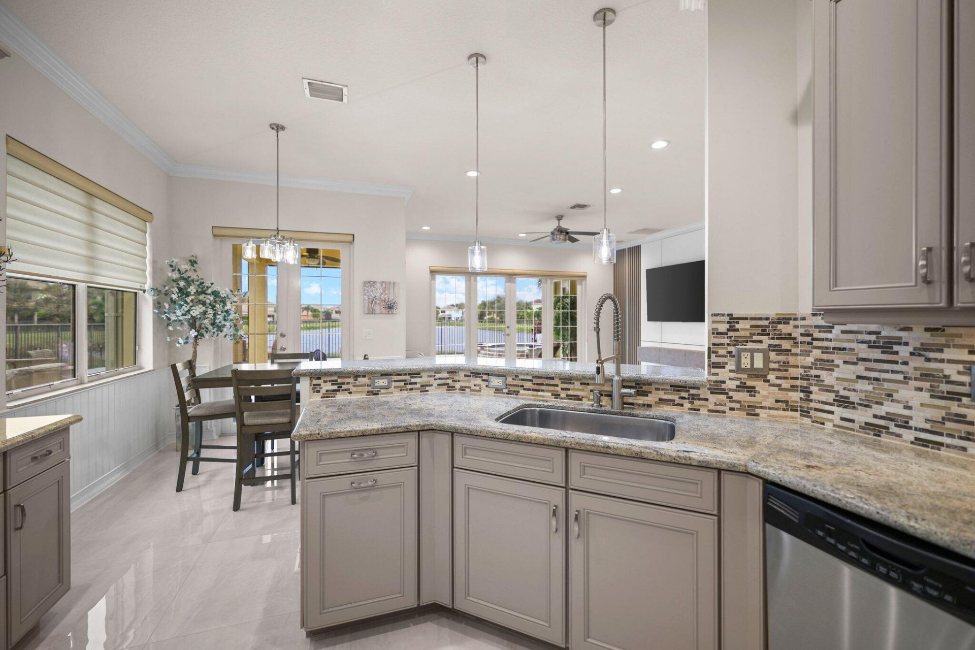 8408 Serena Creek Avenue, Boynton Beach, FL 33473 Photo