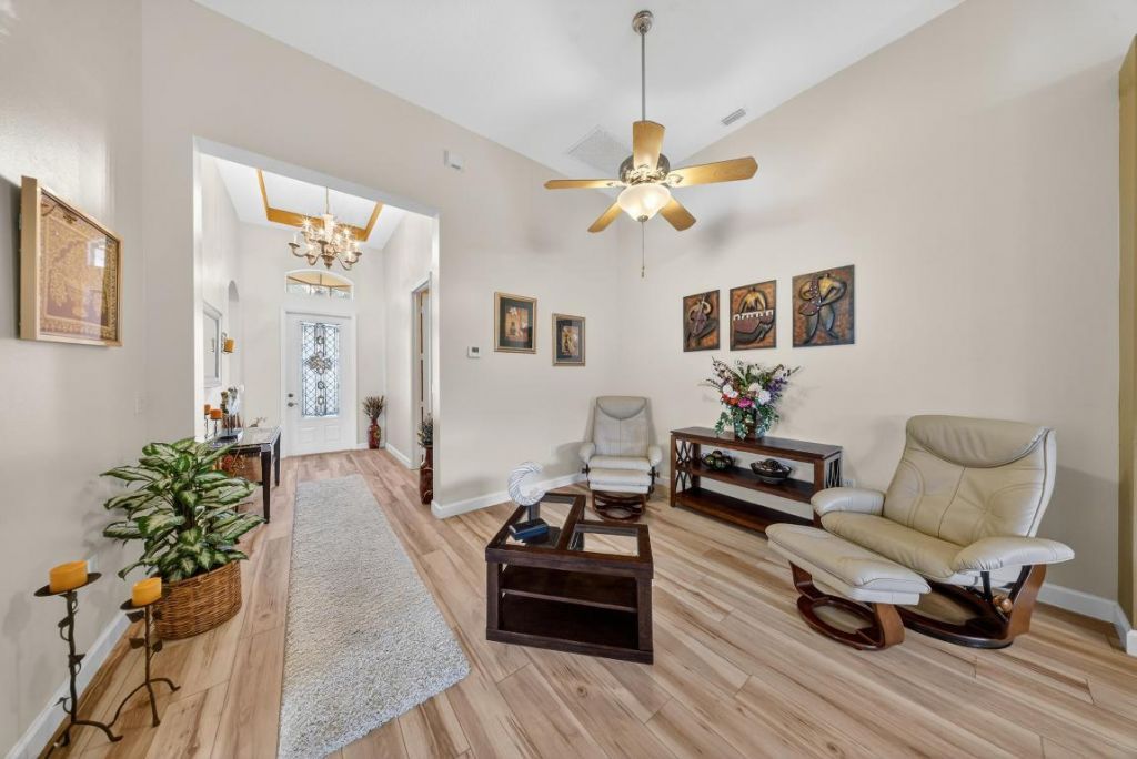 270 SW Lake Forest Way, Port Saint Lucie, FL 34986 Photo