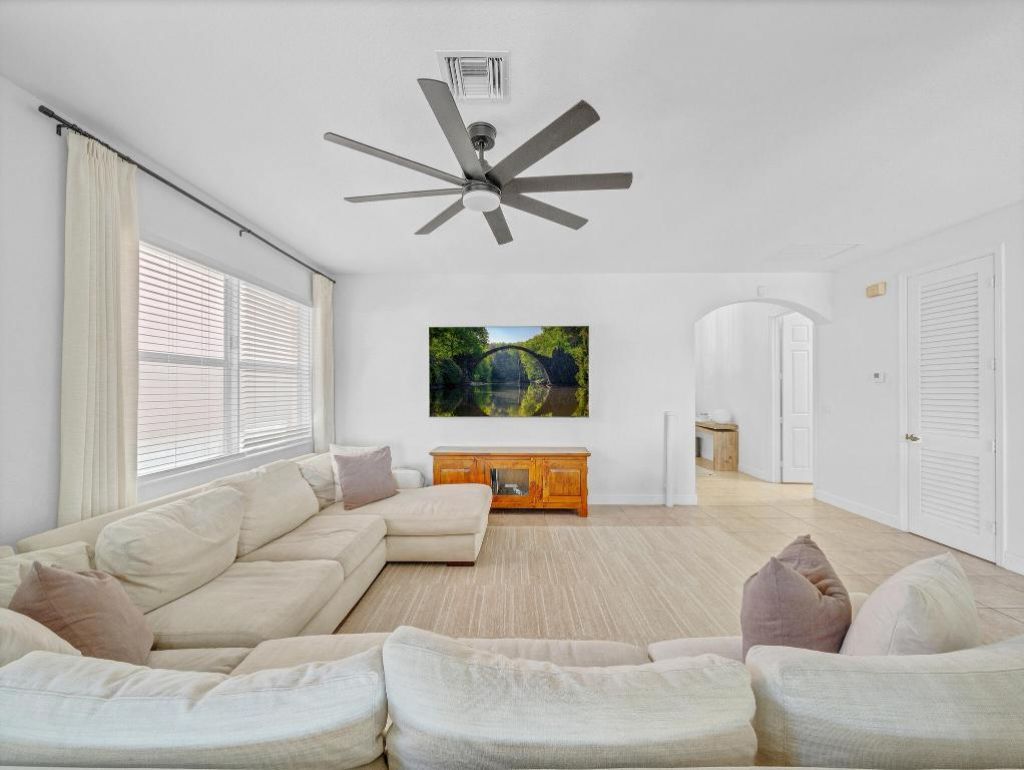 167 Catania Way, Royal Palm Beach, FL 33411 Photo