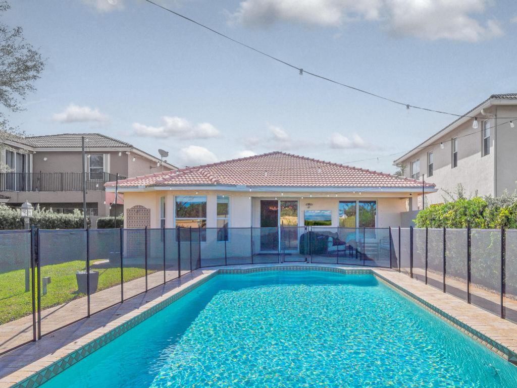 167 Catania Way, Royal Palm Beach, FL 33411 Photo