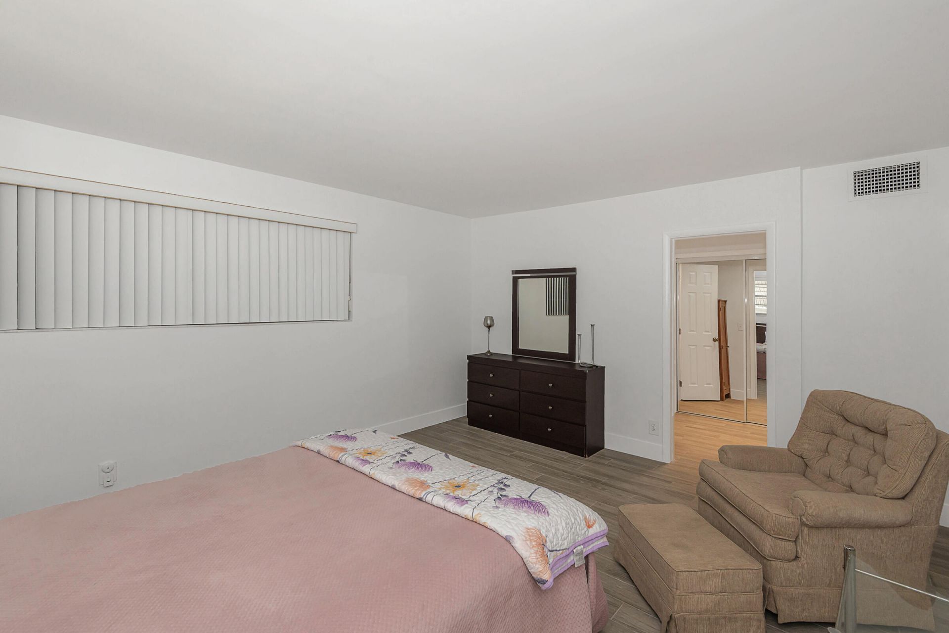 1333 E Hallandale Beach Boulevard, Unit 101, Hallandale Beach, FL 33009 Photo