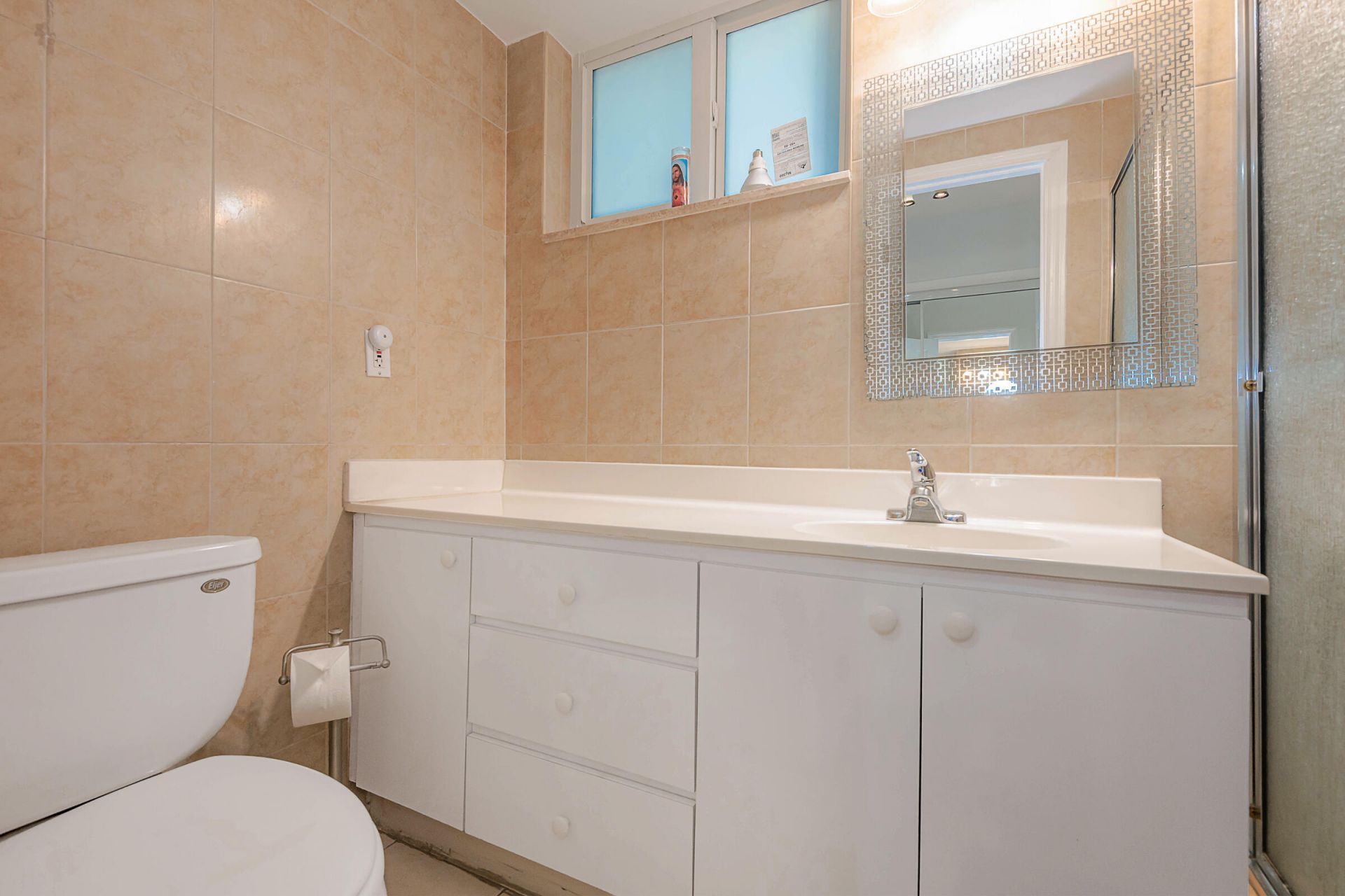 1333 E Hallandale Beach Boulevard, Unit 101, Hallandale Beach, FL 33009 Photo