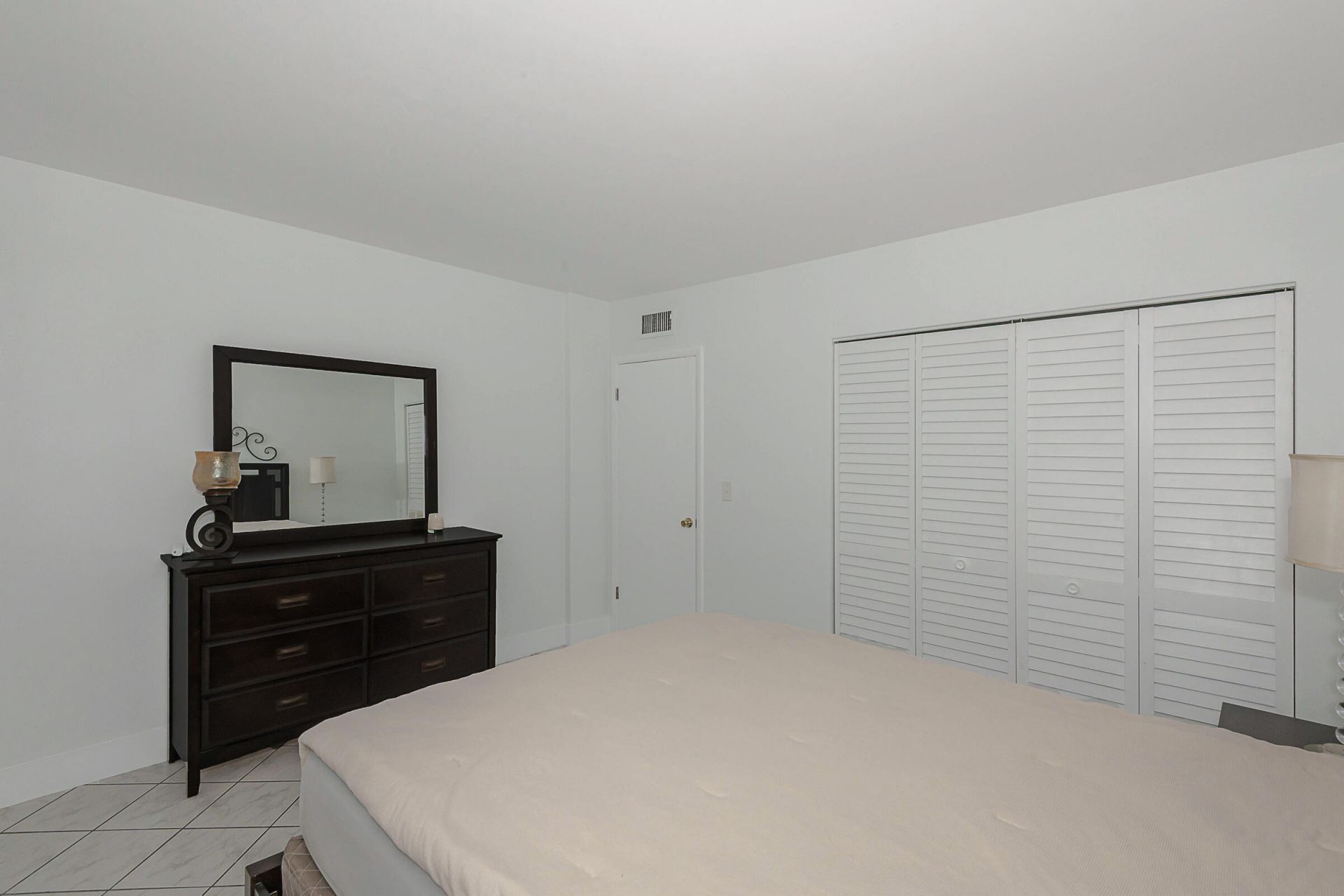 1333 E Hallandale Beach Boulevard, Unit 101, Hallandale Beach, FL 33009 Photo