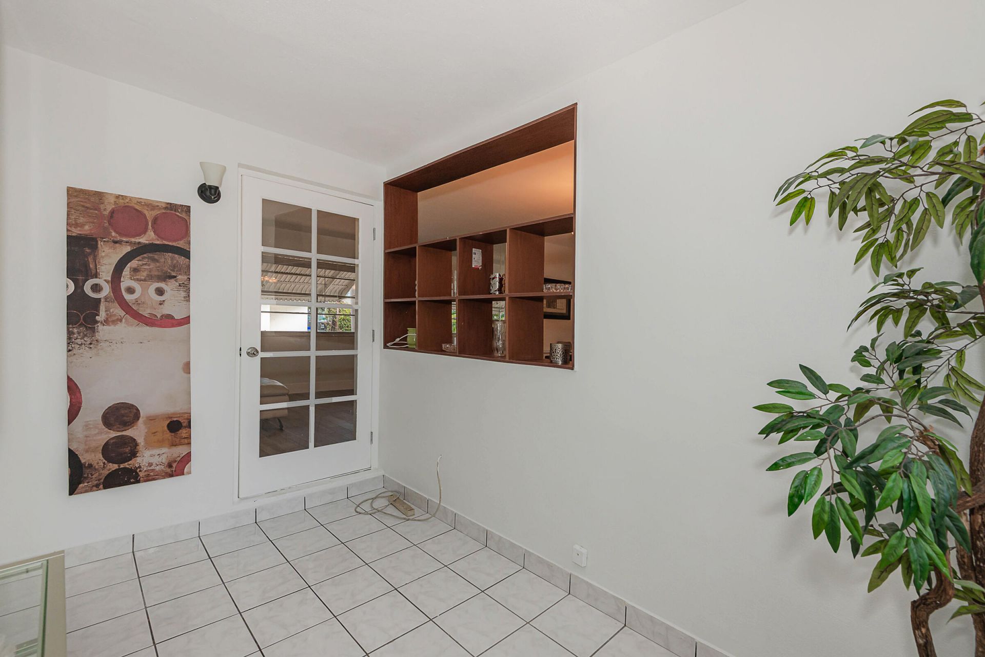1333 E Hallandale Beach Boulevard, Unit 101, Hallandale Beach, FL 33009 Photo