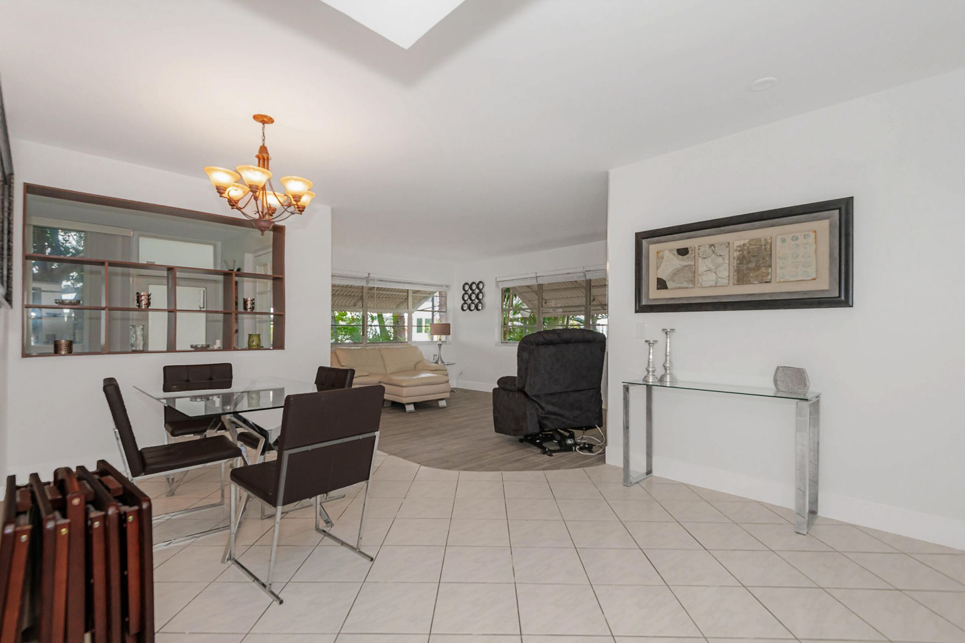 1333 E Hallandale Beach Boulevard, Unit 101, Hallandale Beach, FL 33009 Photo