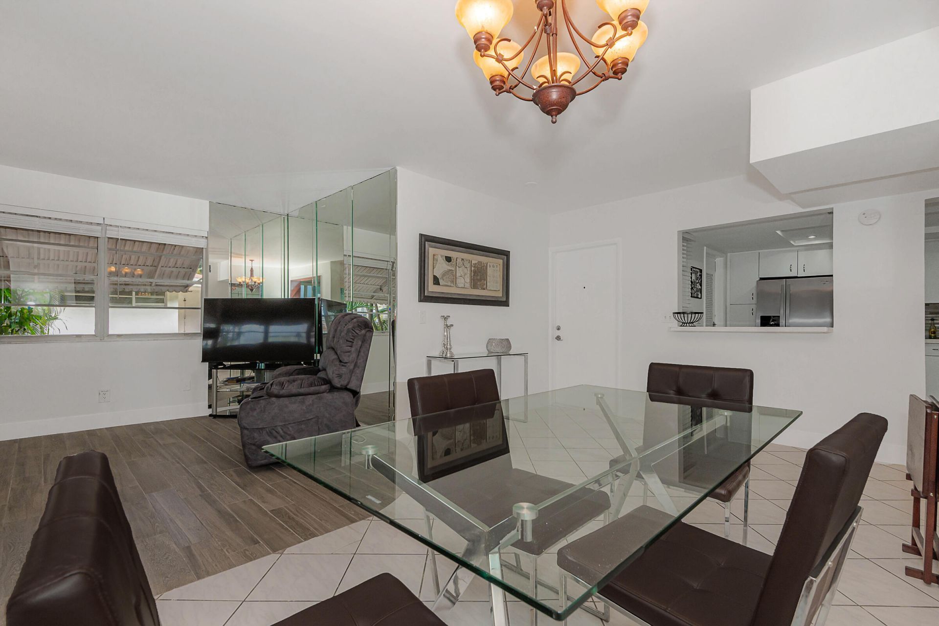 1333 E Hallandale Beach Boulevard, Unit 101, Hallandale Beach, FL 33009 Photo